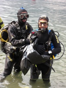 1225529043_Beach Clean UP 21-09-08 015