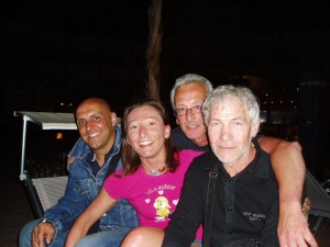 1276348706_32011_1368929116767_1637885384_837575_2602111_n[1]